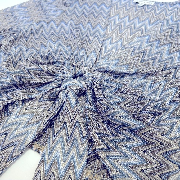 Moon River Chevron Tie Front Sheer Blouse L Metallic Zigzag Puff Sleeve Top - Picture 2 of 12